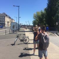 LES GENS QUI photographient les gens qui photographient les gens qui