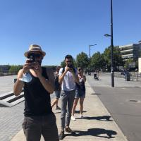 LES GENS QUI photographient les gens qui photographient les gens qui